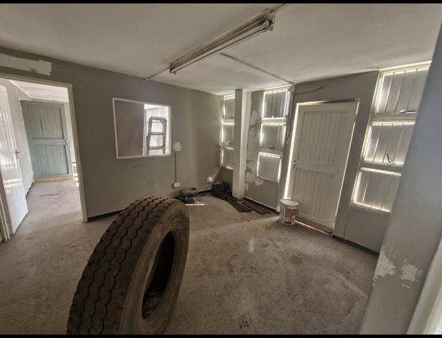 477M² WAREHOUSE TO LET IN DENVER